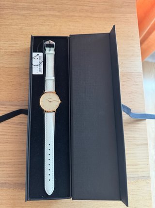 Reloj Cluse Mujer Edición Limitada Dorado y Blanco