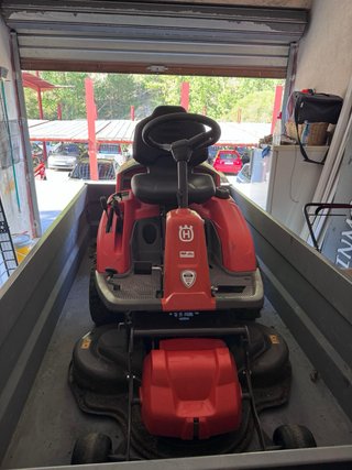 Cortacésped Rider Husqvarna R214 TC