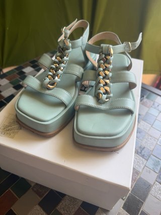 Sandalias Guess Talla 36