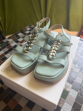 Sandalias Guess Talla 36