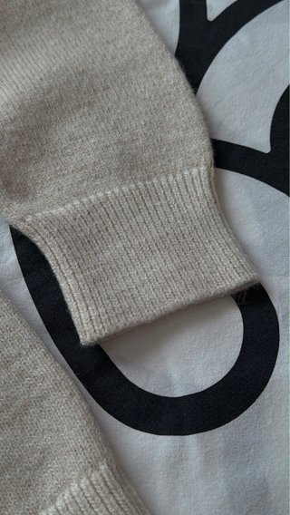 Jersey Prada Talla M Beige
