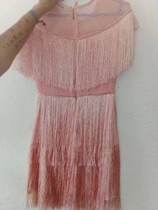 Vestido rosa BonBon con flecos