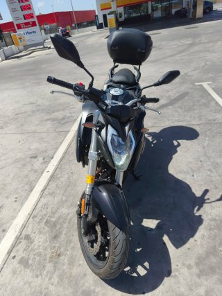 Moto Voge 500R Negra - Carnet A2