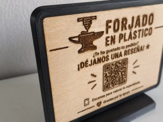 Soporte QR personalizado para reseñas de negocios
