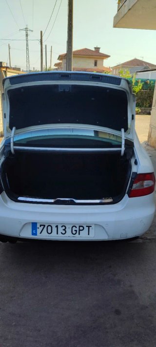 Skoda Superb 2009