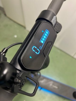 Patinete Eléc. Segway Ninebot eKickScooter C2 Pro