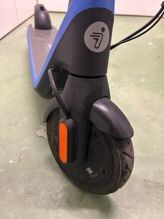Patinete Eléc. Segway Ninebot eKickScooter C2 Pro