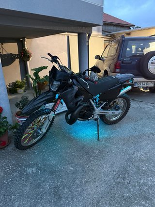 Aprilia etx 125 2t