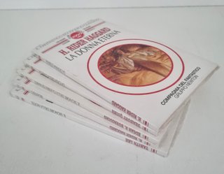 Lotto libri fantascienza fantasy 5 romanzi Newton