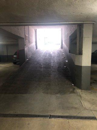 ALQUILER DE GARAJE EN RUA DAS GALERAS 28