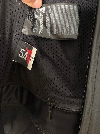Chaqueta Moto Dainese como nueva. Talla 54.