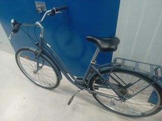Bicicleta urbana cuadro bajo 28