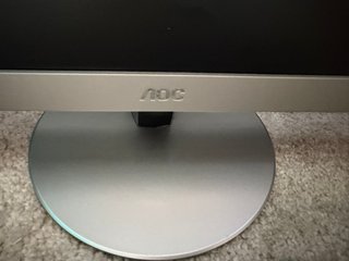 Monitor AOC de 27 pulgadas con pantalla IPS