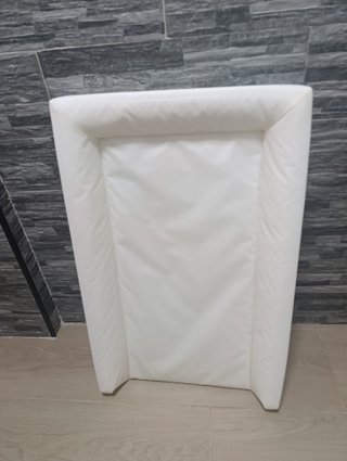 Cambiador IKEA Blanco, regalo las dos fundas