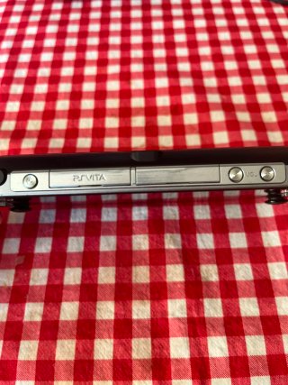 PS Vita OLED 3G + 4 Juegos + Tarjeta 8GB