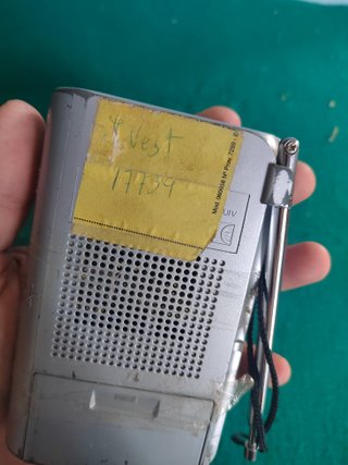 Radio Sony ICF-S22 FM/AM para piezas