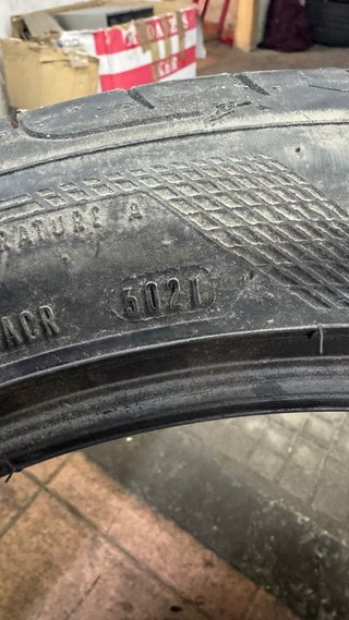 Pareja Goodyear Eagle F1 235/45R18