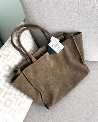 Bolso maxi city serraje Zara