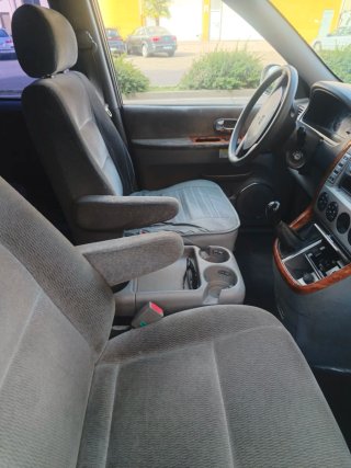 KIA Carnival 2004