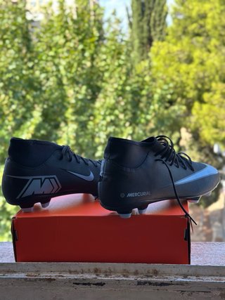 Botas de fútbol Nike Mercurial Negras