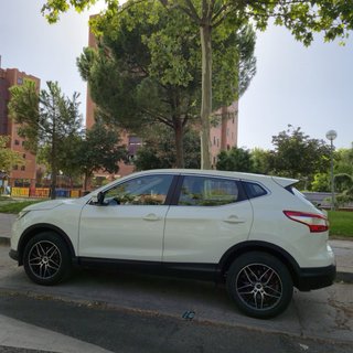 Nissan Qashqai 2015