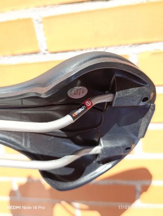 SELLE ITALIA Flite Boost 145mm raíles TITANIO 7mm.