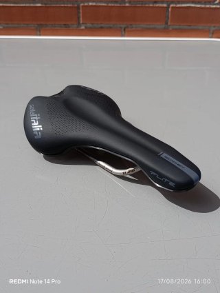 SELLE ITALIA Flite Boost 145mm raíles TITANIO 7mm.