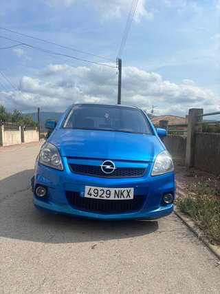 Opel Zafira 2005