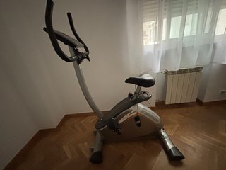 Bicicleta Estática BH Eléctrica