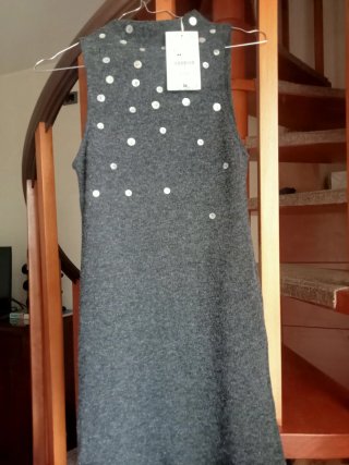 Abito Zara grigio con bottoni