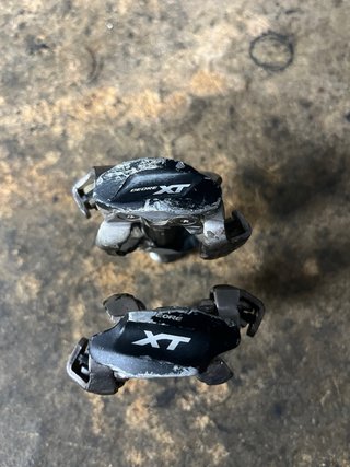 Pedales Shimano XT
