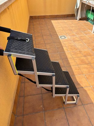 Escalera para perros plegable