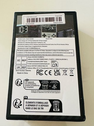 R36S Retro Game Console