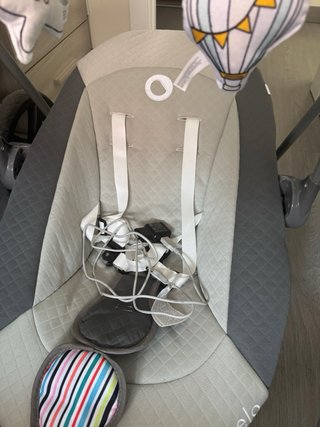 Columpio Eléctrico Bebé Lionelo Otto