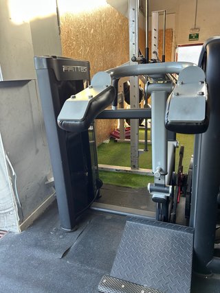 Máquina de Gimnasio Multifuncional
