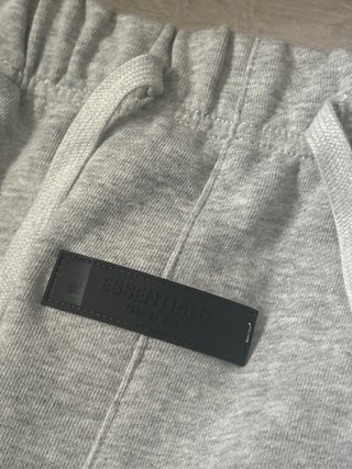 Pantalón Corto Essentials FOG