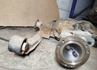 Diferencial 38501g2302 nissan terrano 2.7 td 40175
