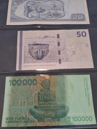 Lote 4 Billetes Varios: Cuba, Dinamarca, Croacia