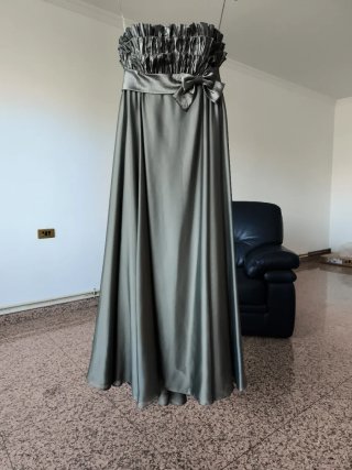 Vestido fiesta raso palabra de honor, verde salvia
