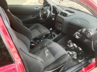 Alfa Romeo 147 2004