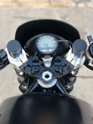 BMW K75 Cafe Racer Negra