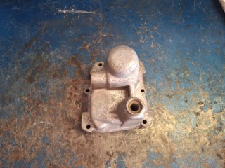Tapa cambio Seat 600