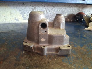 Tapa cambio Seat 600