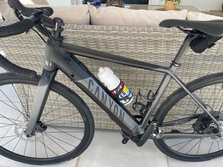 Ebike Canyon carretera talla S (como nueva)!