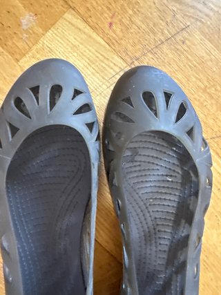 Merceditas Crocs Mujer Talla 42 Gris