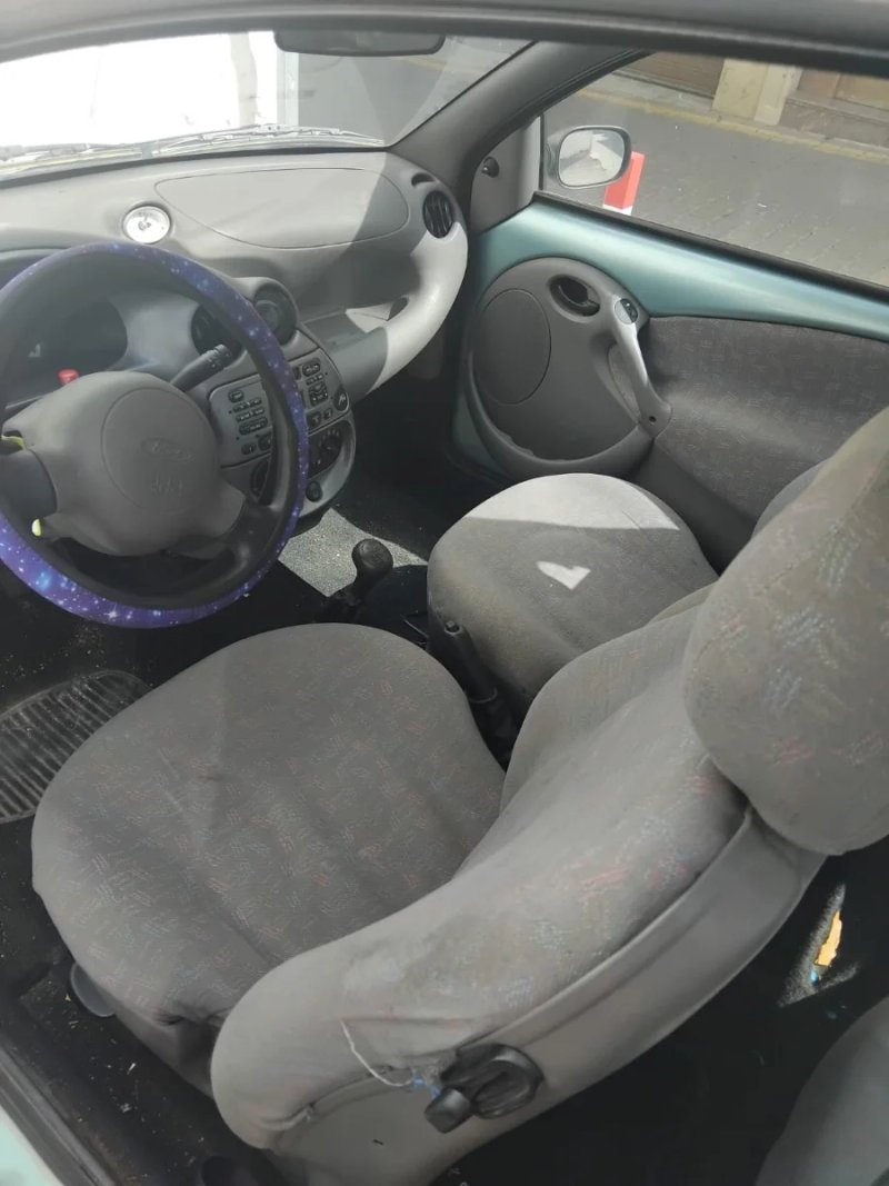 Ford Ka 2002 - foto 1