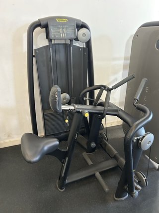 Máquina de gimnasio Technogym