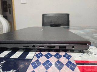 Asus VivoBook 15'6 i5 10ª Gen - 16GB RAM - 1TB SSD