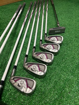 OPORTUNIDAD!!! Set Wilson Profile Mujer diestra