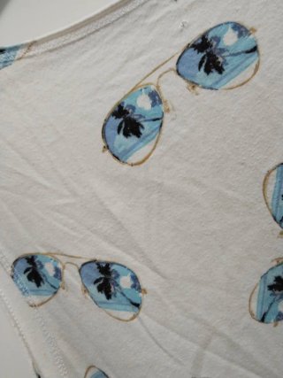 Camiseta sin mangas con estampado